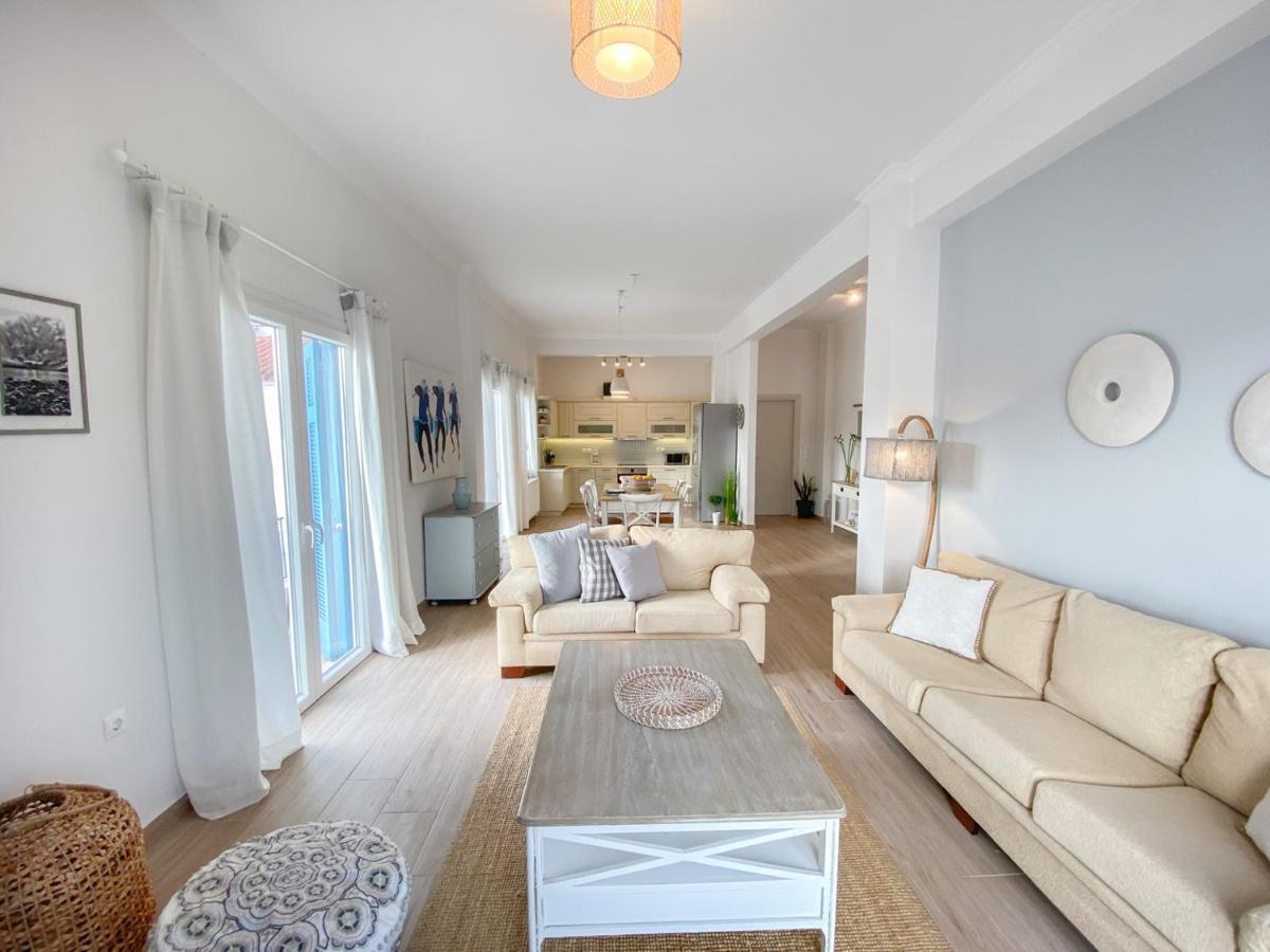 Вилла Beautiful House By The Sea Порос Экстерьер фото